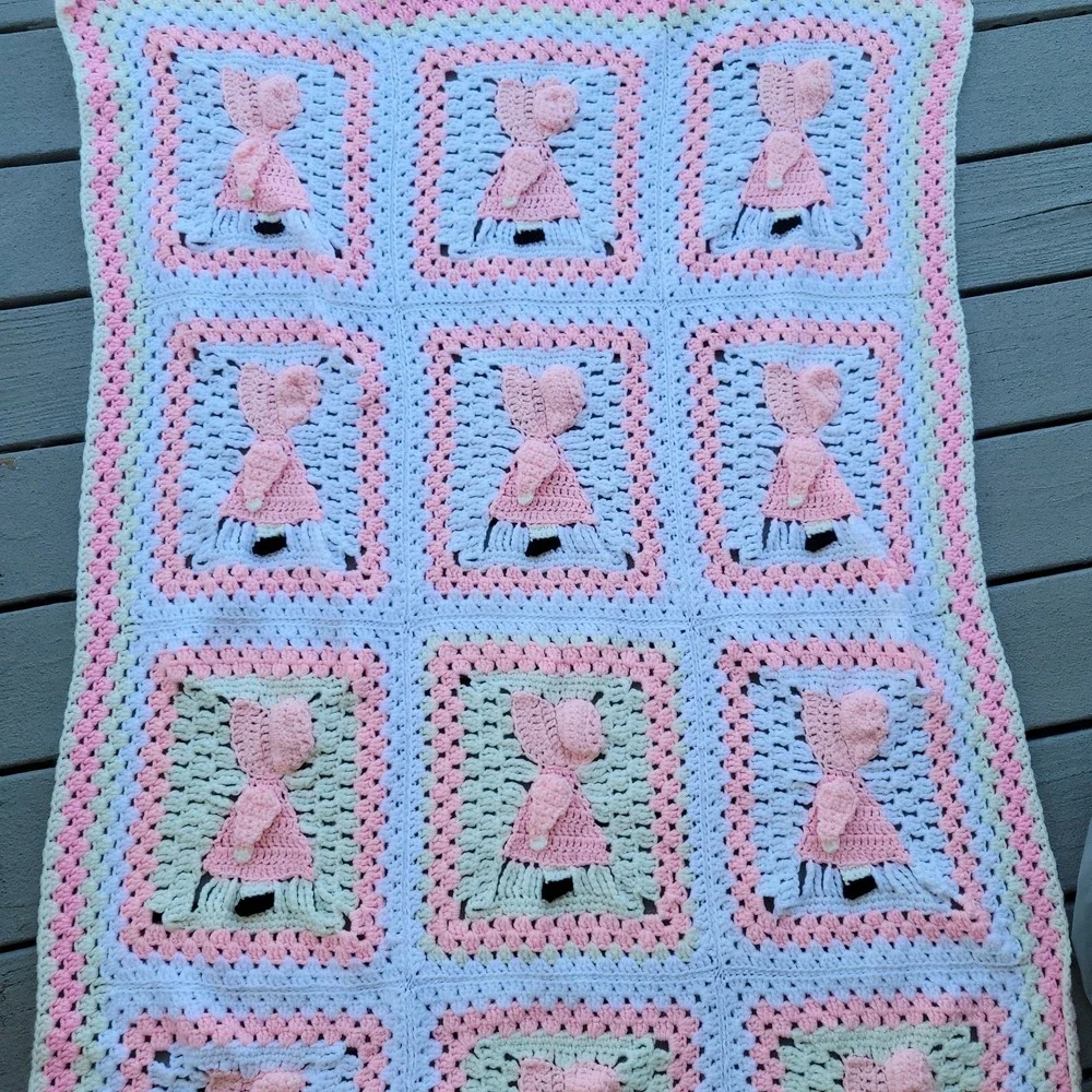 Vintage Crochet 3-D Sunbonnet Sue Afghan 58